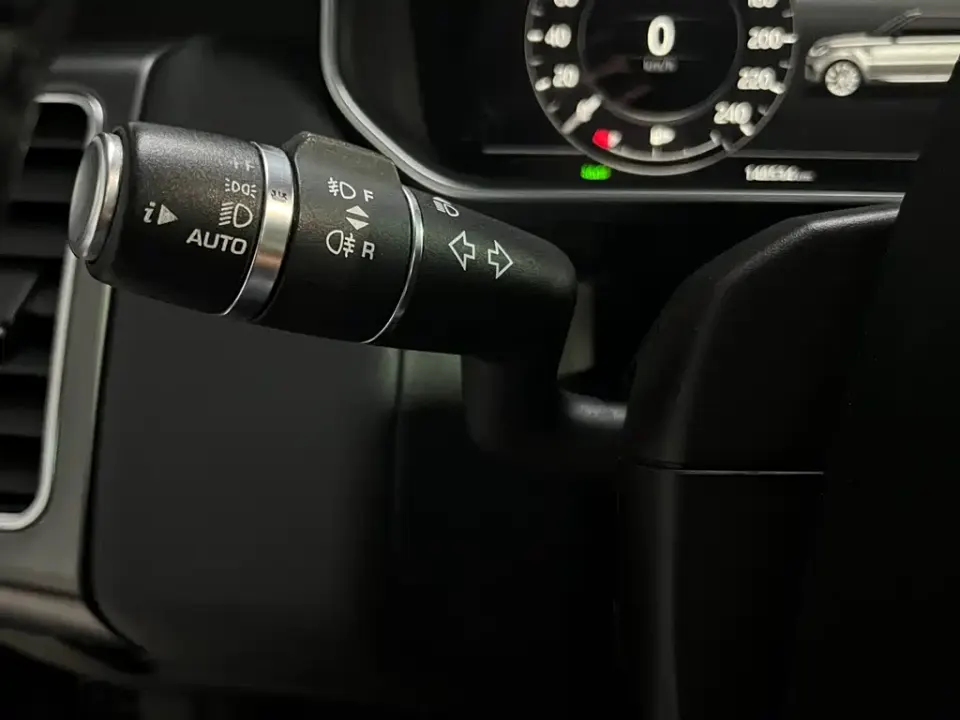 Land Rover Sport