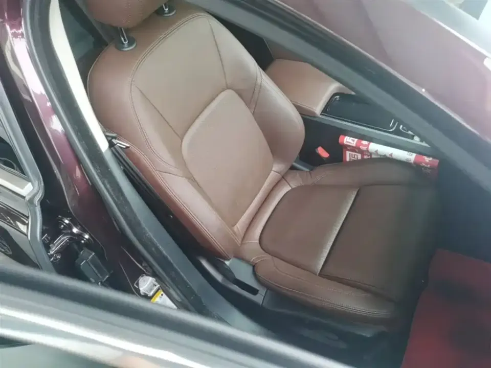 Jaguar XFL