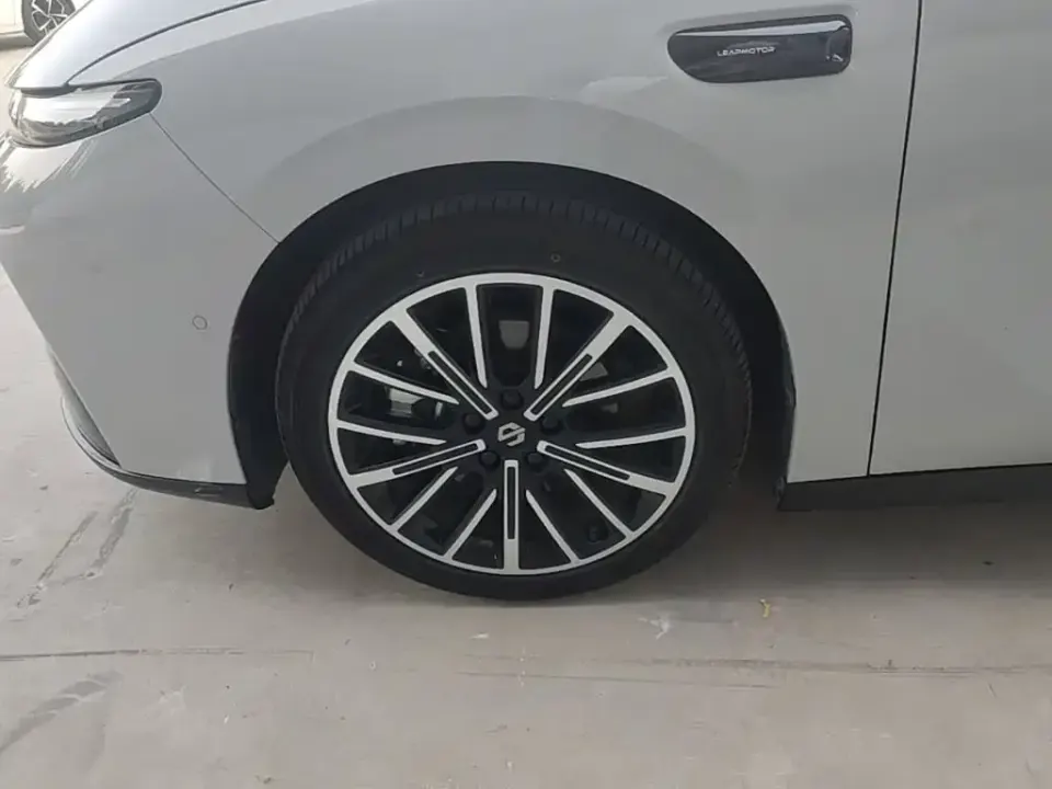 Leapmotor Leapmotor B01