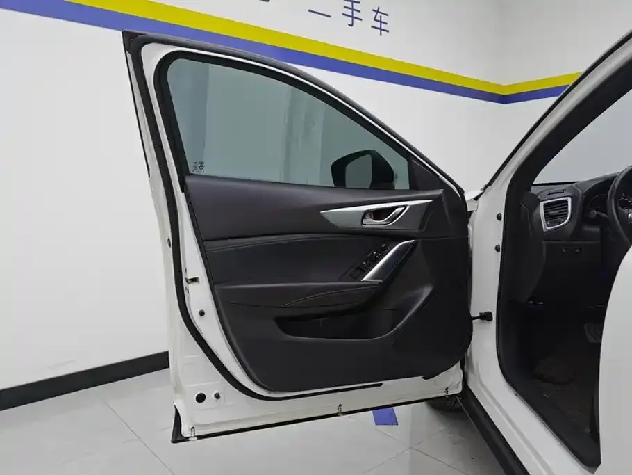Mazda CX-4