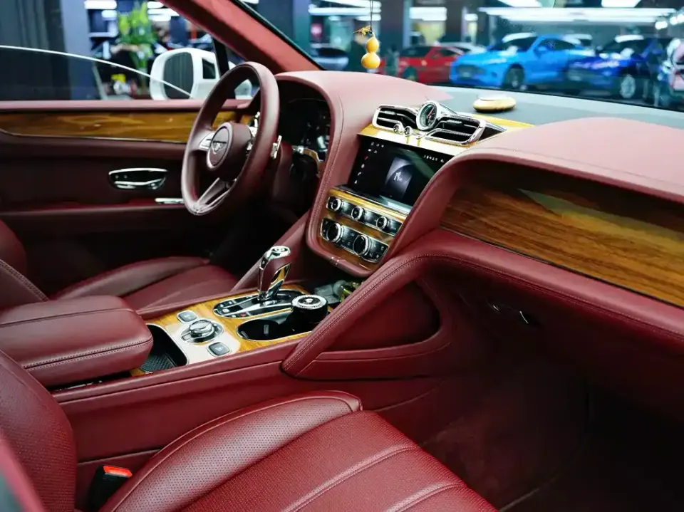 Bentley Bentayga