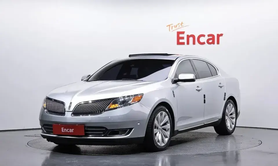 Lincoln MKS