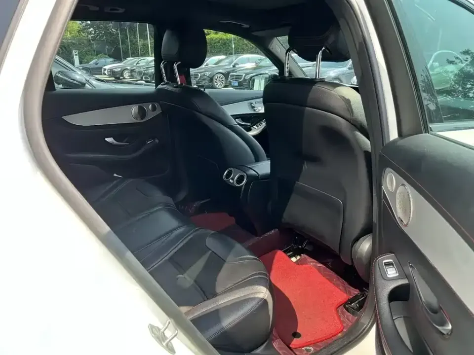 Mercedes-Benz GLC AMG