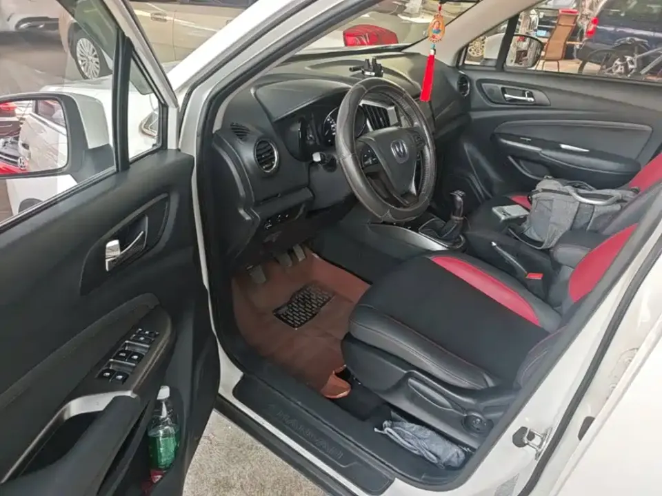 Changan CS15