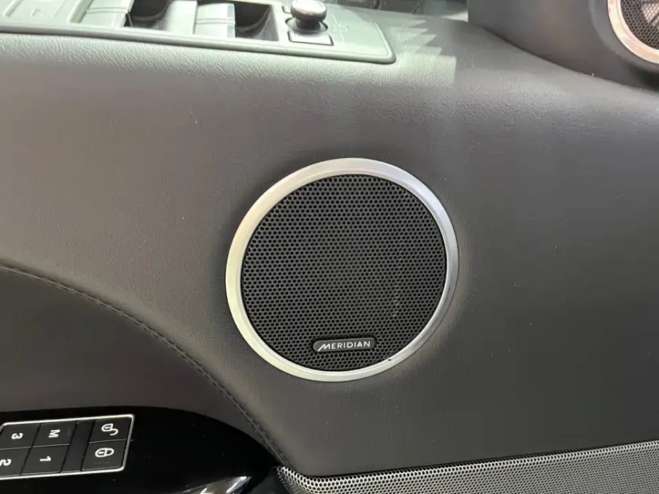 Land Rover Sport