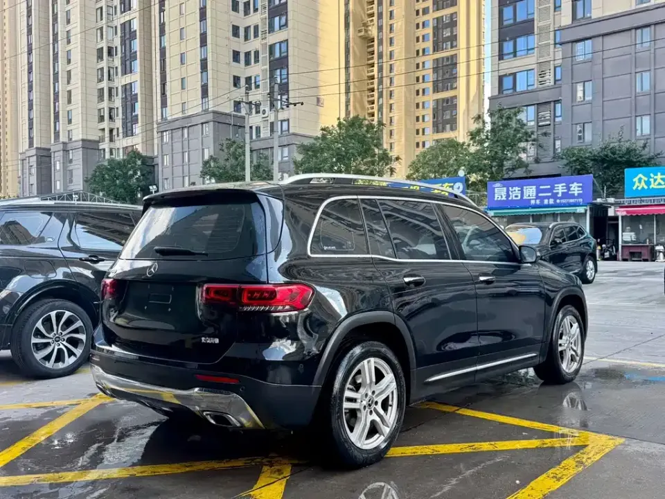 Mercedes-Benz GLB
