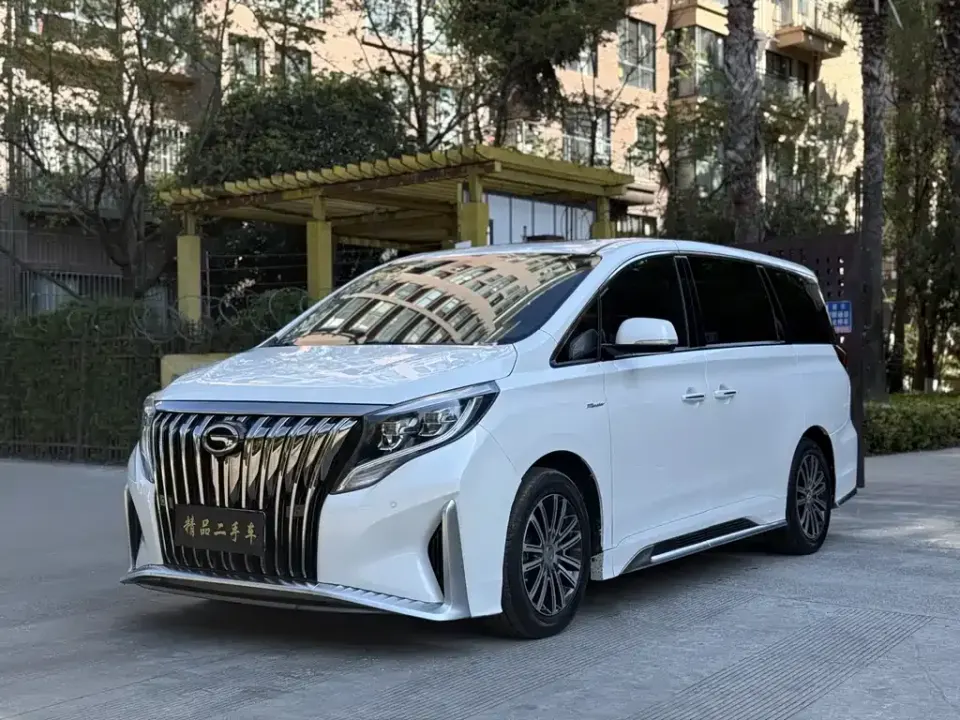 GAC Trumpchi M8