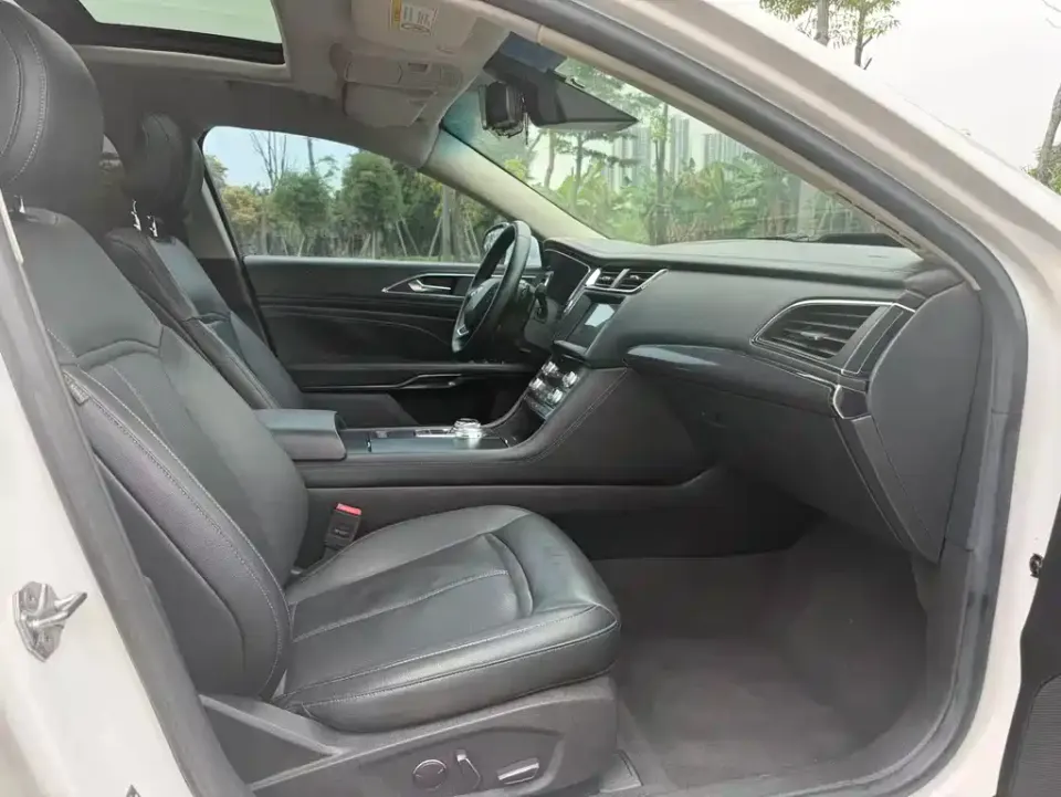 Ford Taurus