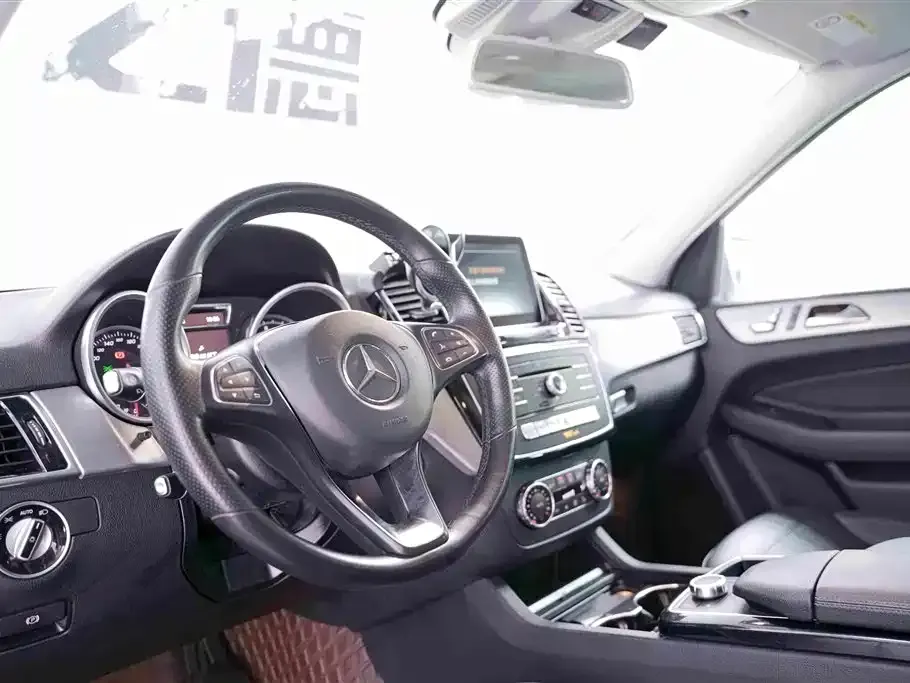 Mercedes-Benz GLE (Import)