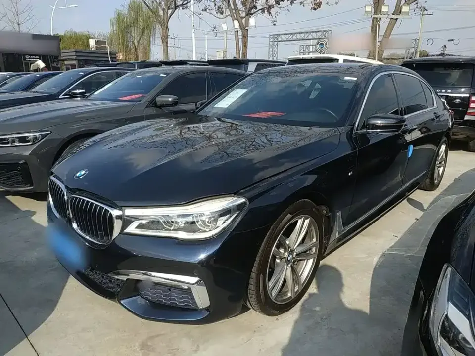 BMW 7-Series