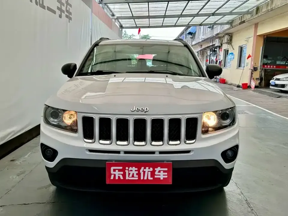 Jeep Compass (Import)