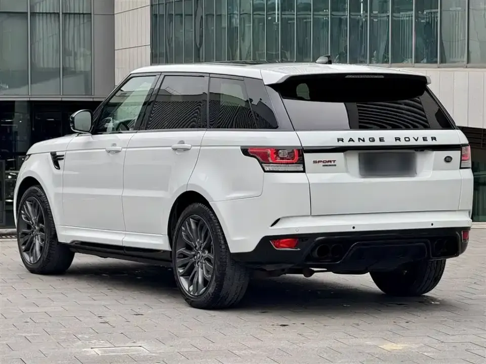 Land Rover Sport