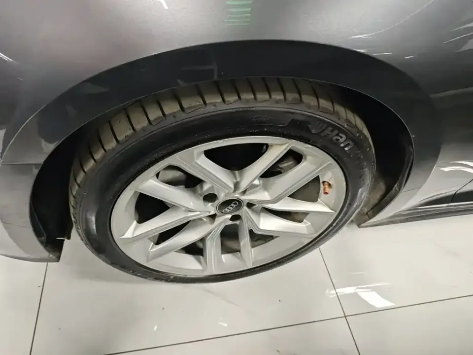 Audi A5 (Import)