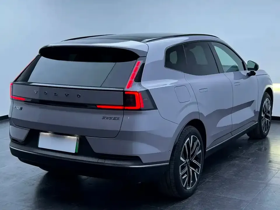 Volvo XC70 PHEV