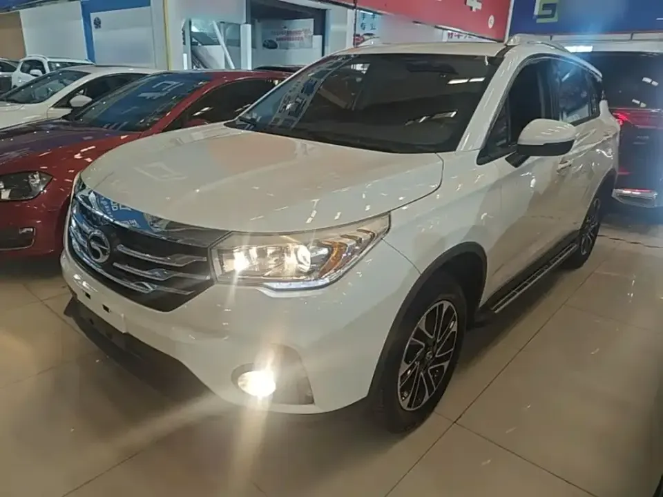 GAC Trumpchi GS4