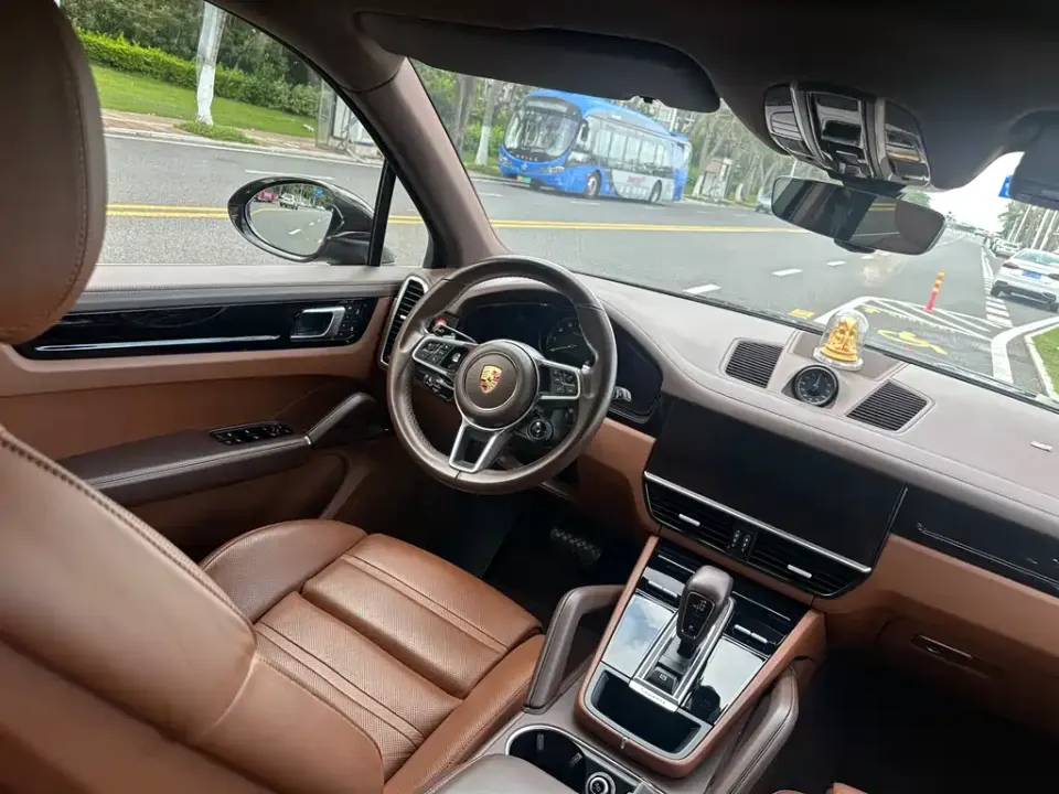 Porsche Cayenne Hybrid
