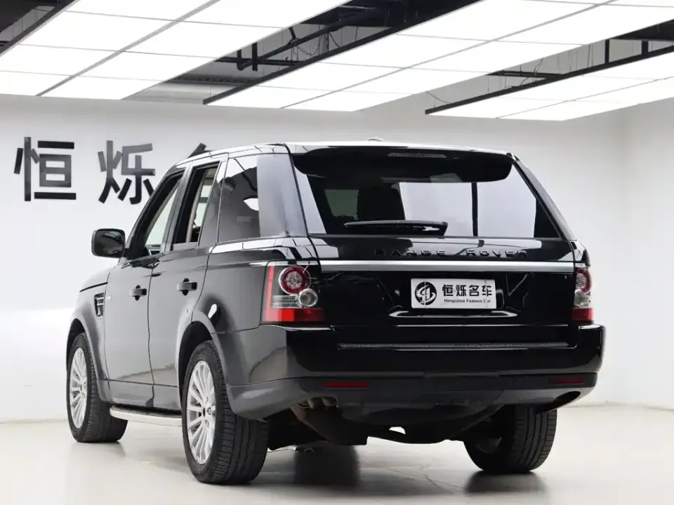 Land Rover Sport