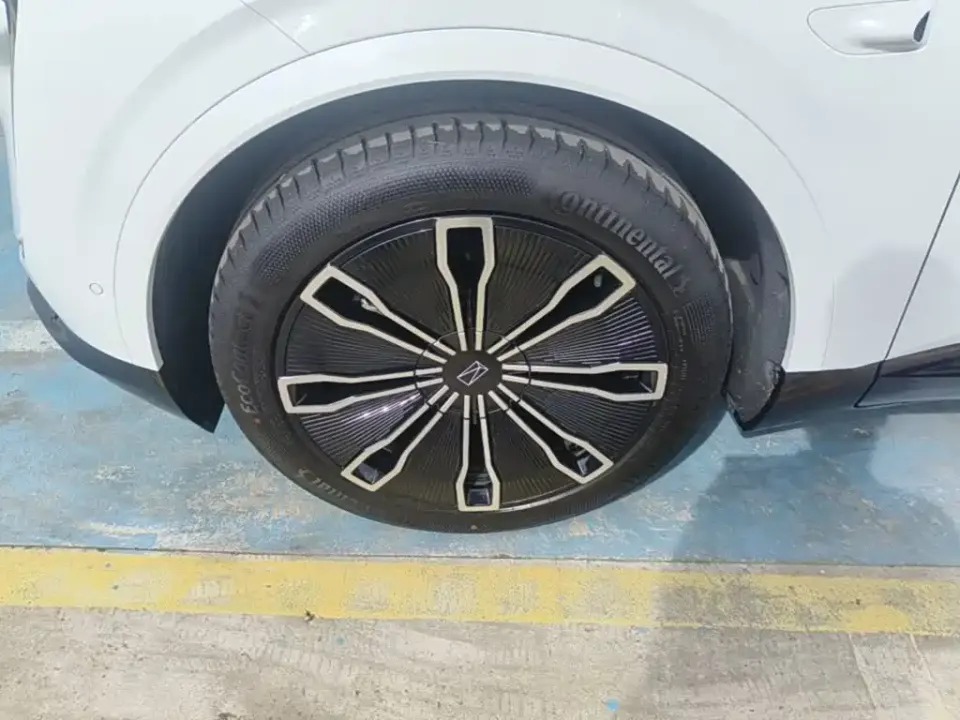 Avatr Avatr 07