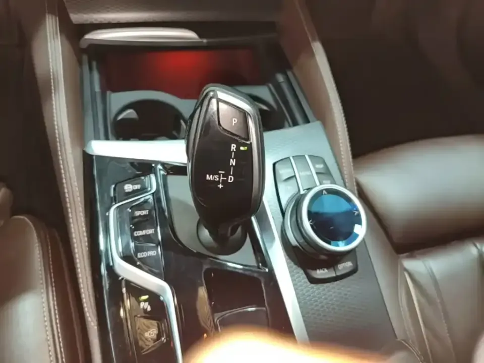 BMW 5 Series (Import)