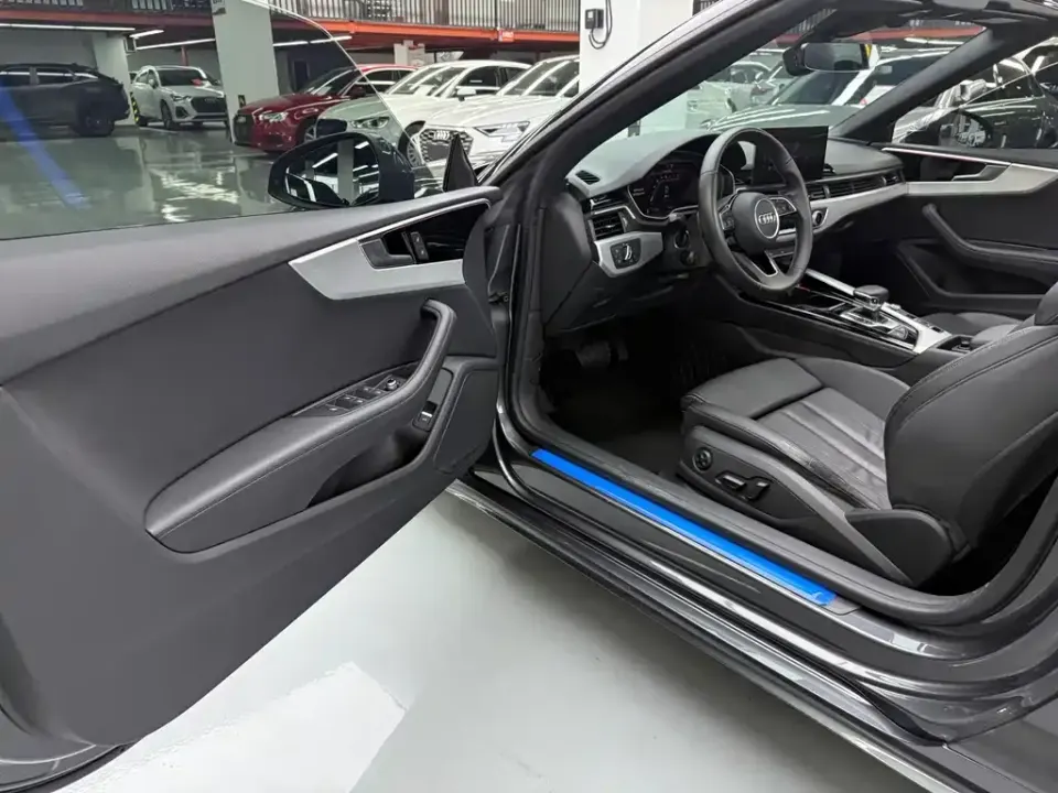 Audi A5 (Import)