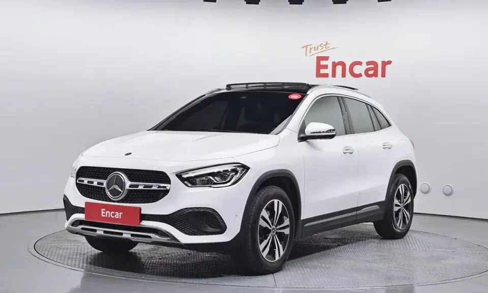 Mercedes-Benz GLA-Class