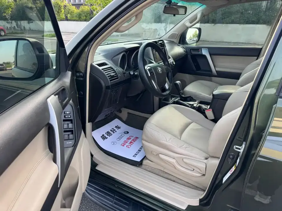 Toyota Prado (Import)
