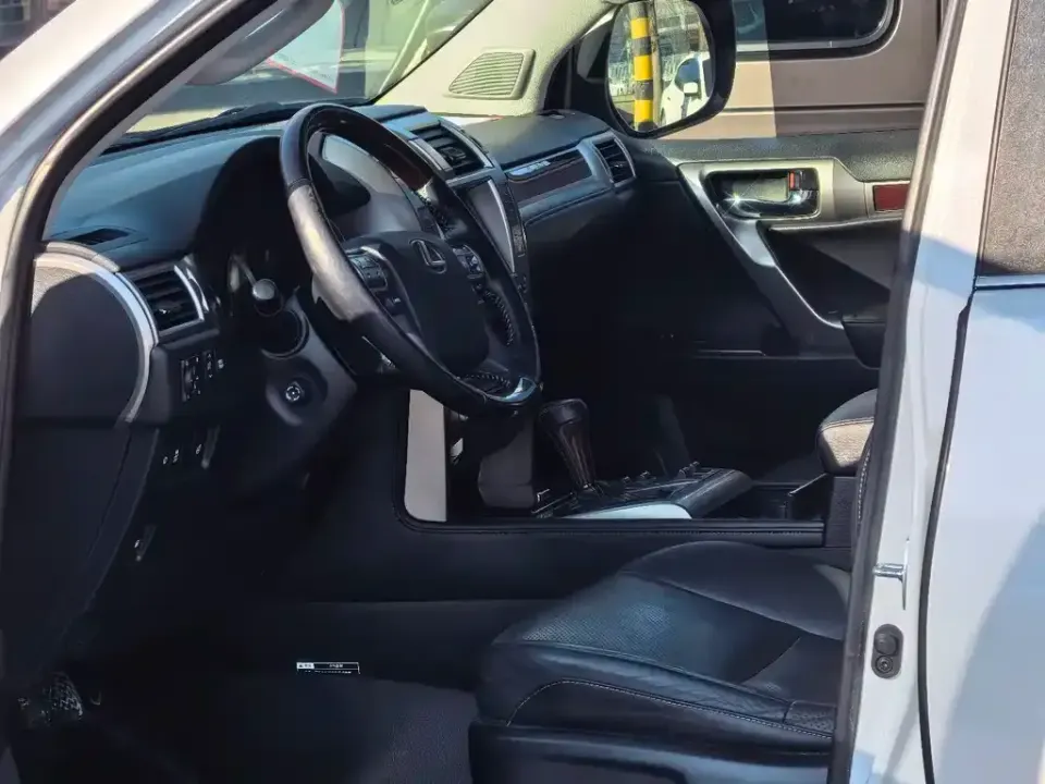 Lexus GX