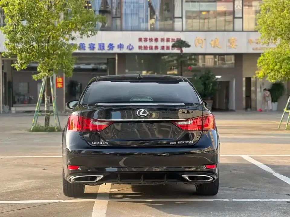 Lexus GS