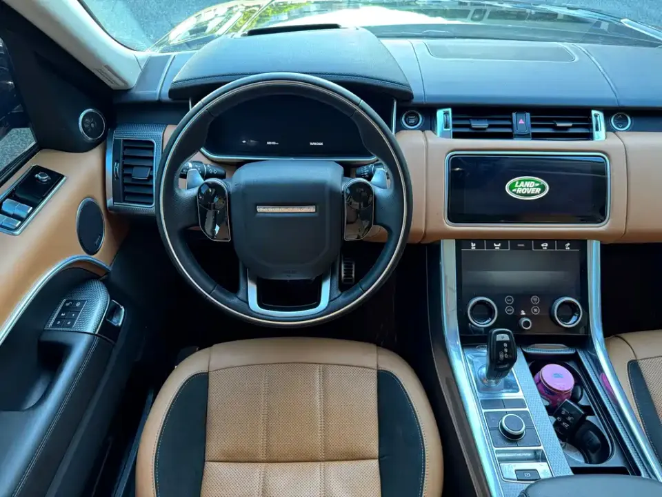 Land Rover Sport