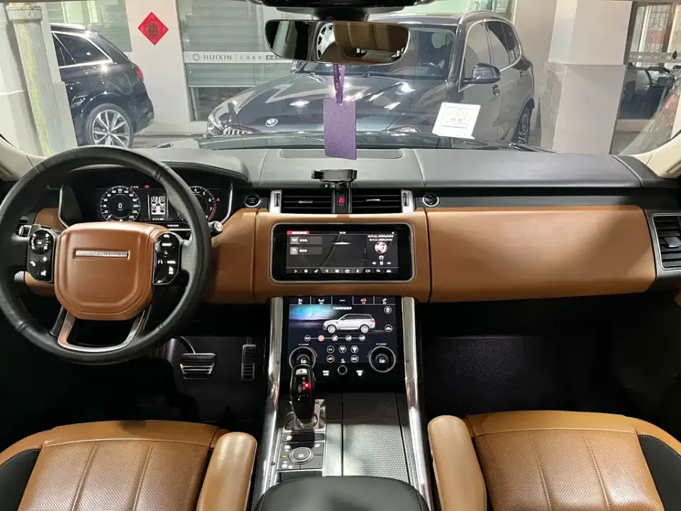 Land Rover Sport