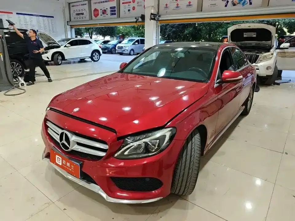 Mercedes-Benz C-Class