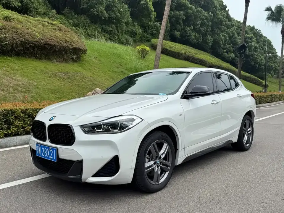 BMW X2