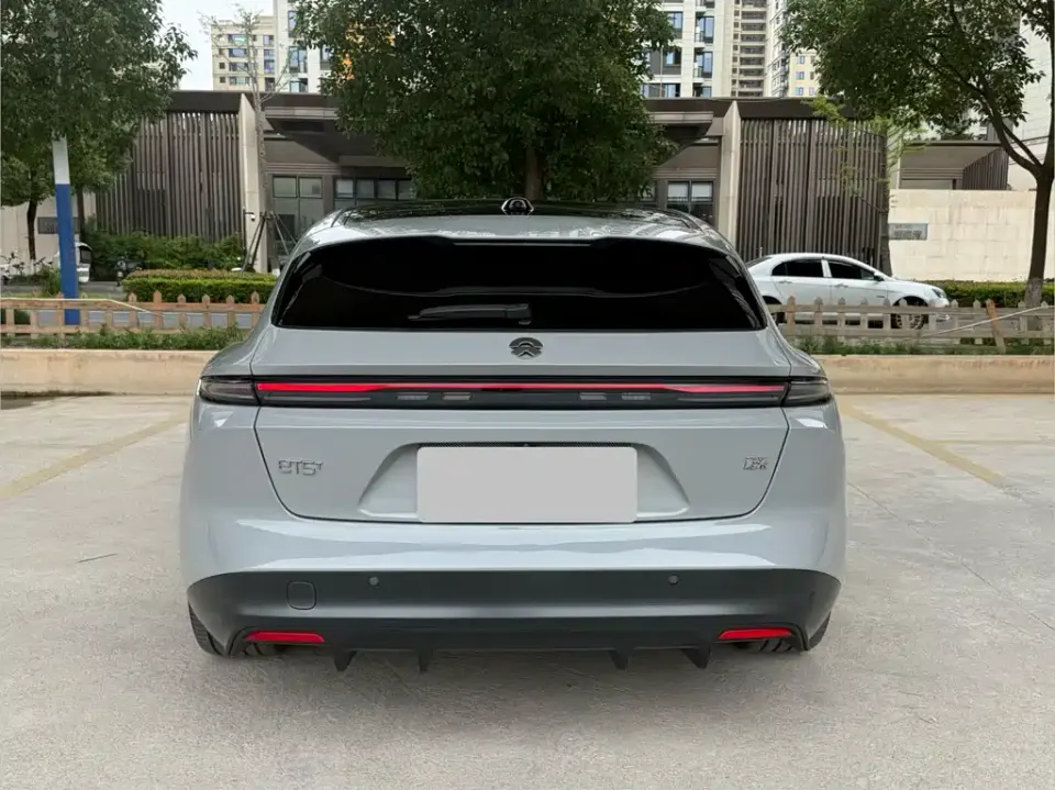 Nio ET5T