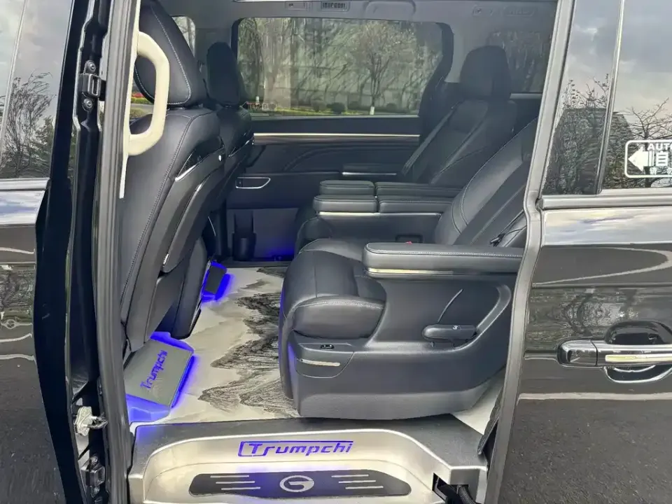 GAC Trumpchi M8