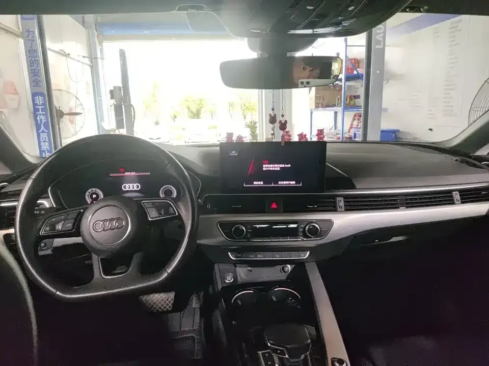 Audi A5 (Import)