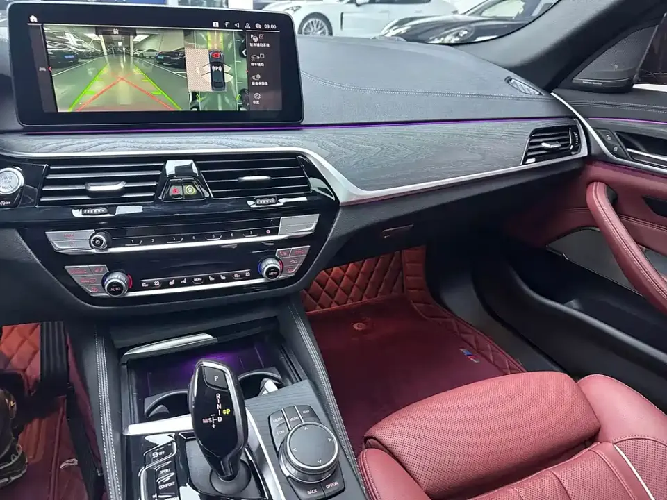 BMW 5-Series