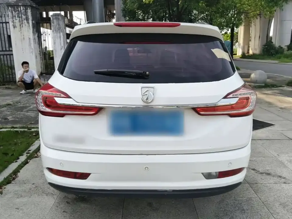 Baojun 310W