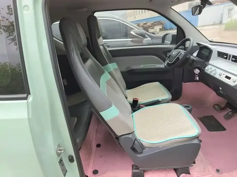Wuling MINIEV