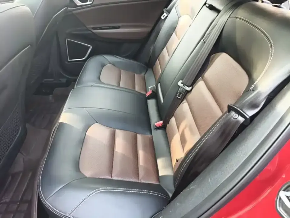 Geely Emgrand GS