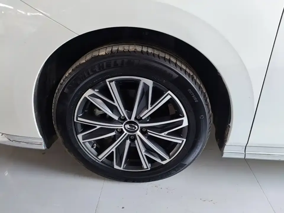GAC Trumpchi M8