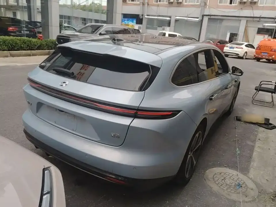 Nio ET5T