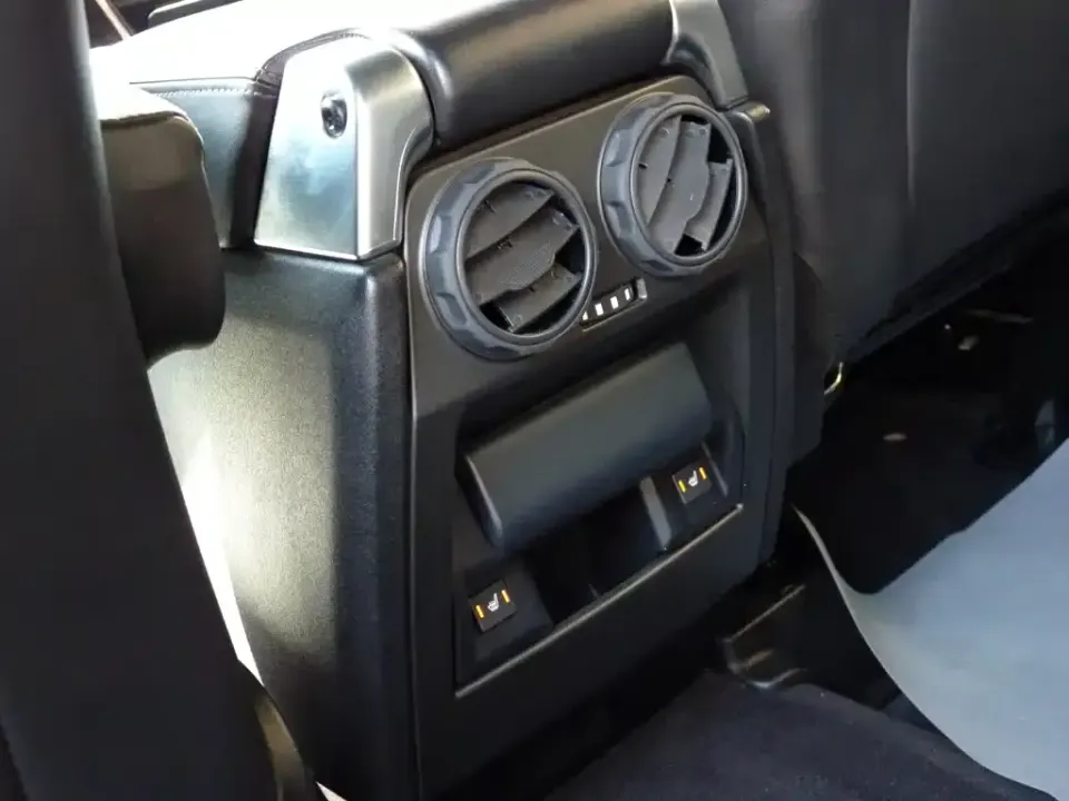 Land Rover Sport