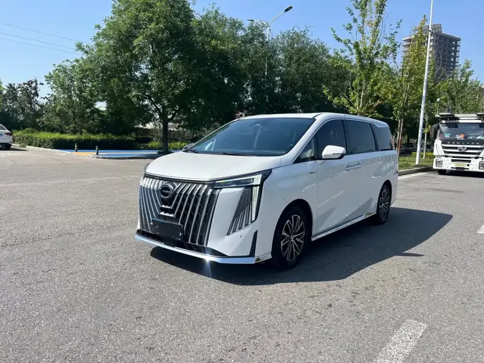 GAC Trumpchi M8