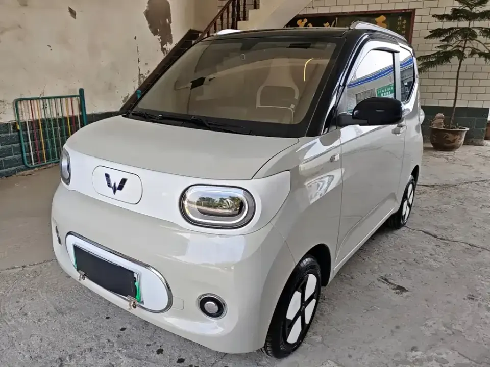 Wuling MINIEV