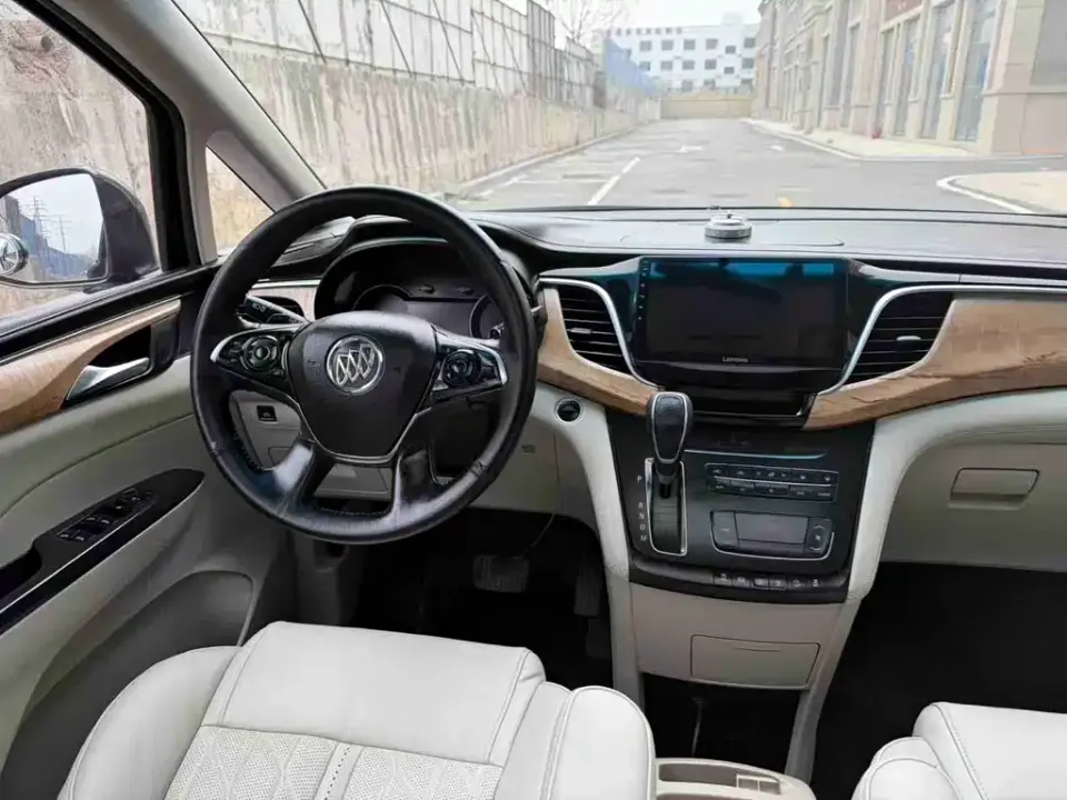 Buick GL8