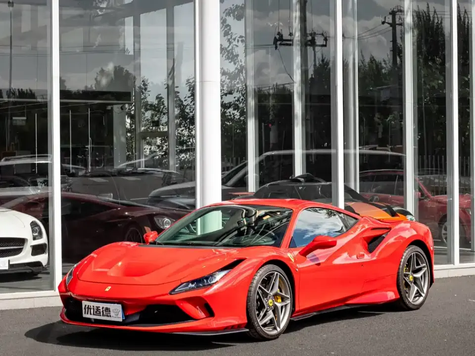 Ferrari F8