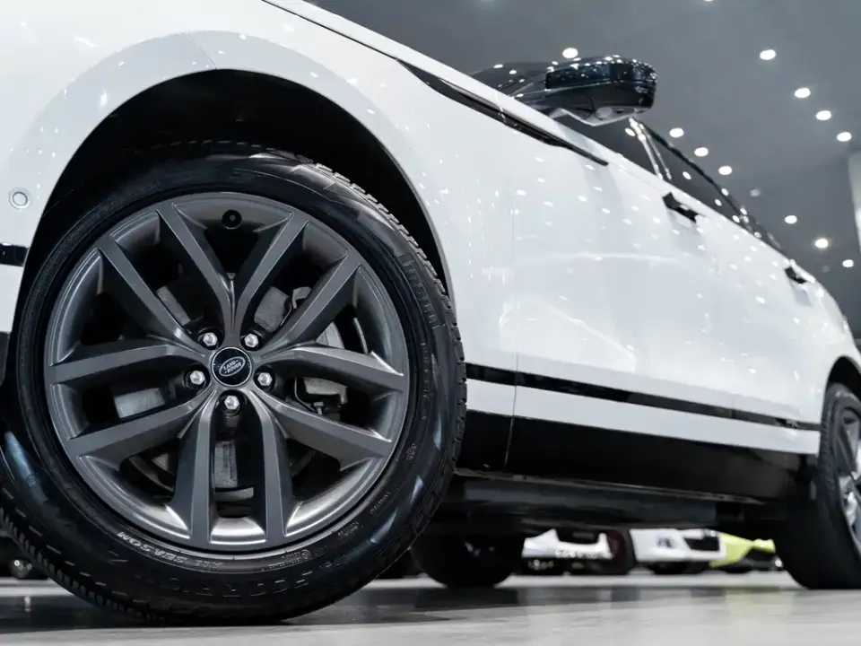 Land Rover Velar
