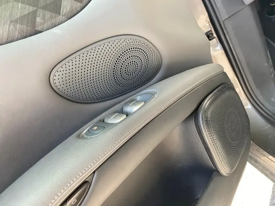 IM Motors IM LS6
