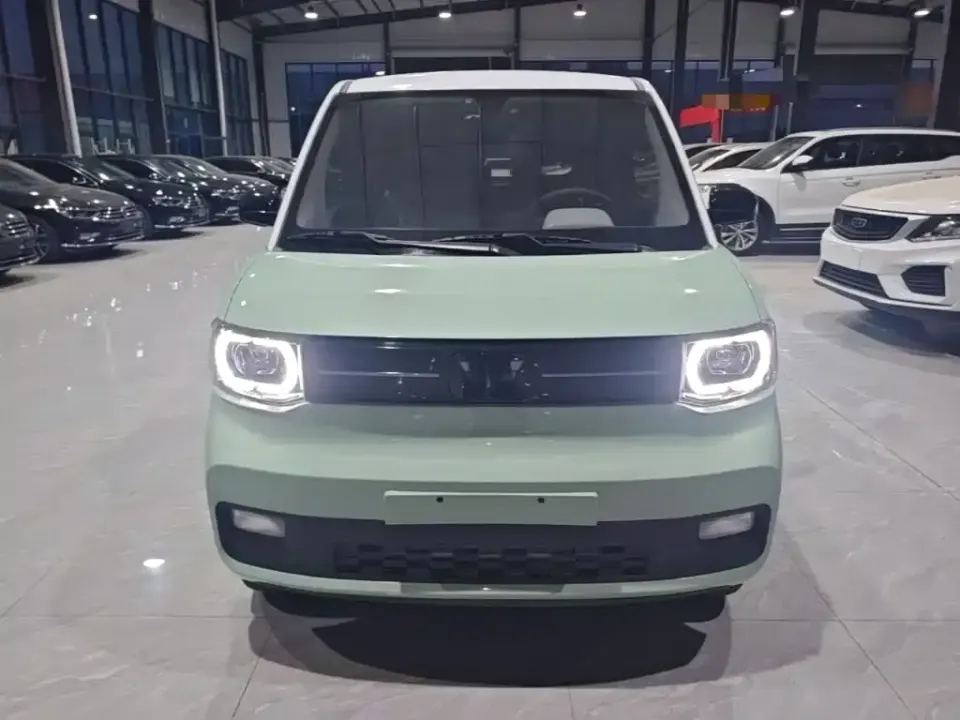 Wuling MINIEV