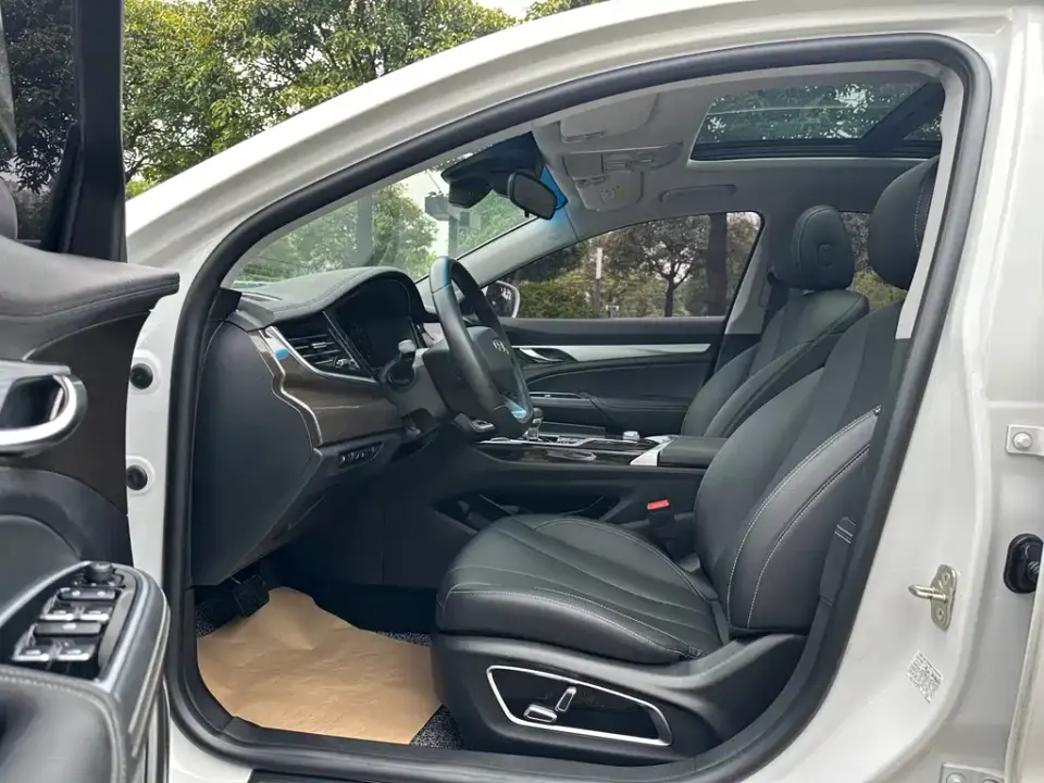 Geely Borui